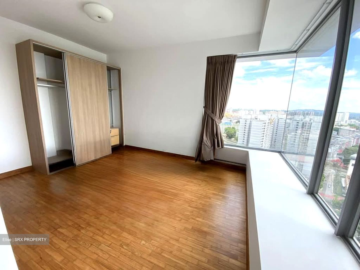 Centro Residences (D20), Condominium #536698251